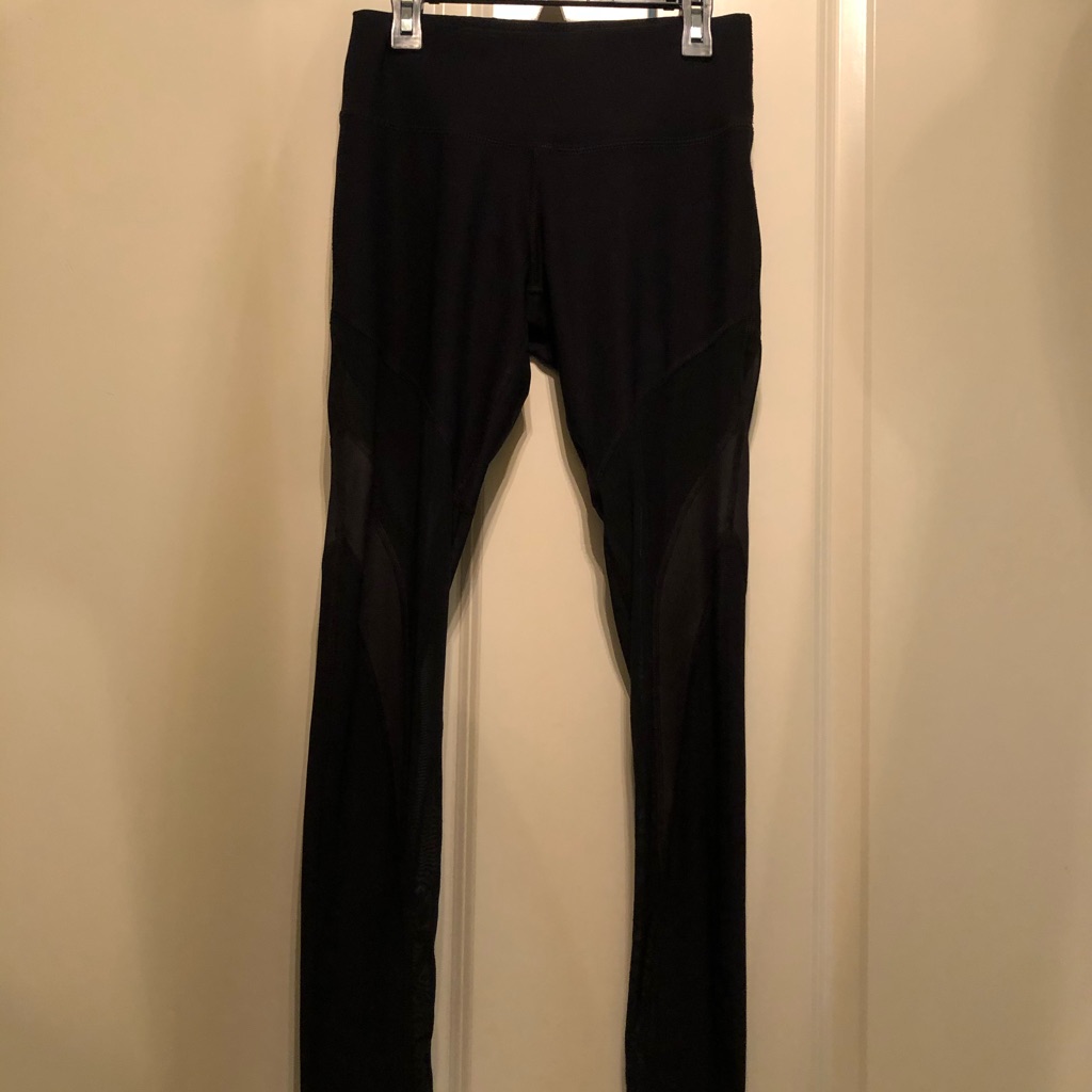 Mesh Cut Out Leggings 90 Degree Brand